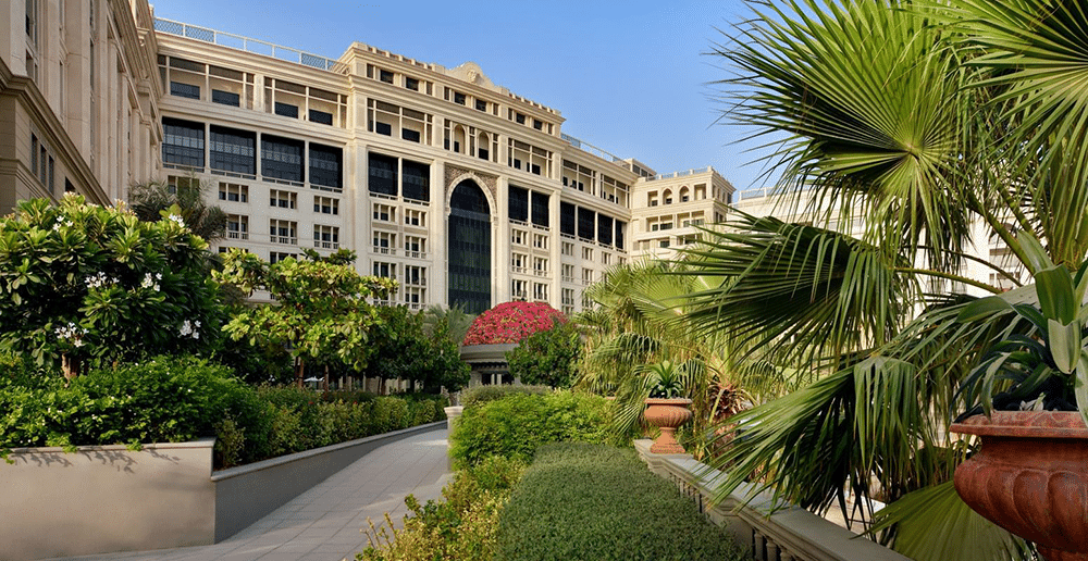 Markenresidenzen - Versace — Palazzo Versace Residences (Mode)