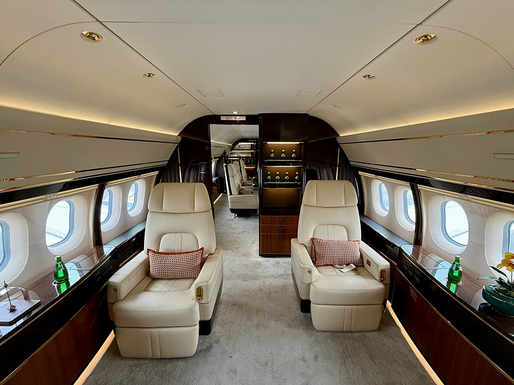 Service personnalisé et confort à bord de qualité supérieure